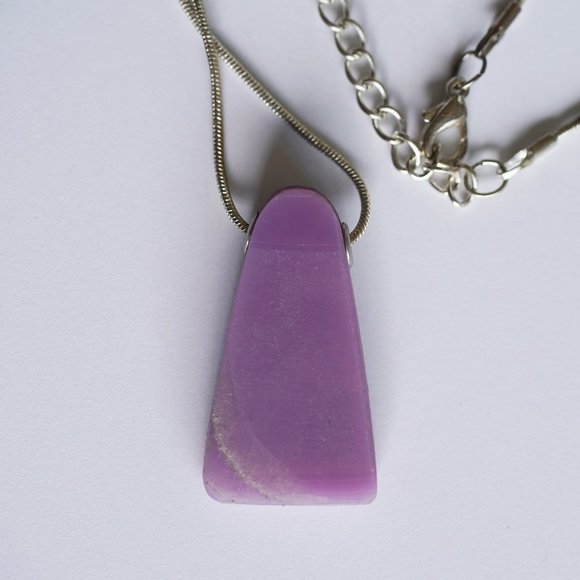 Pink Vinyl Record Pendant with Swarovski - Picture 4 of 5